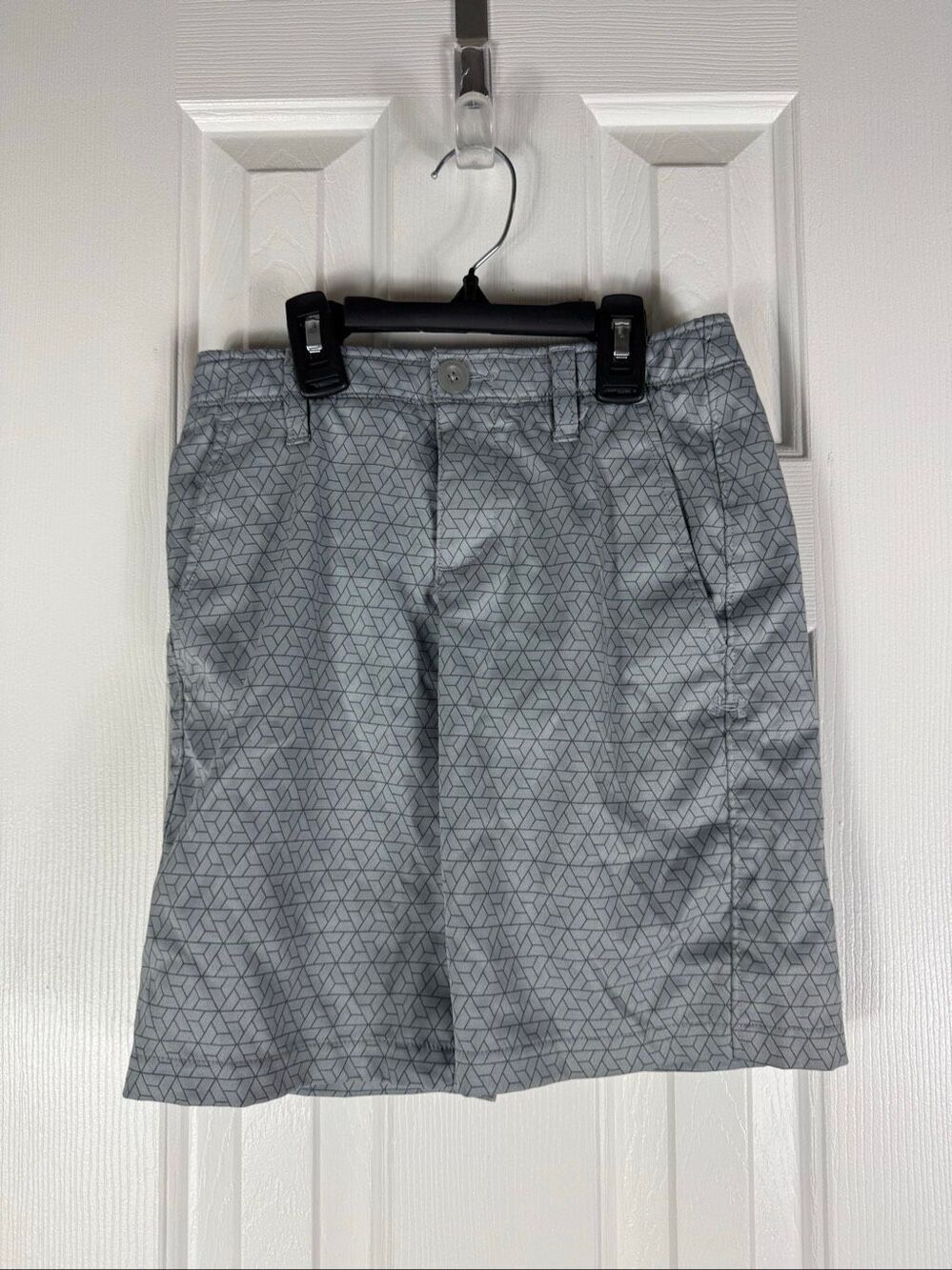 Underarmour Boys Heatgear Ray Geometric Pattern Shorts Size 8